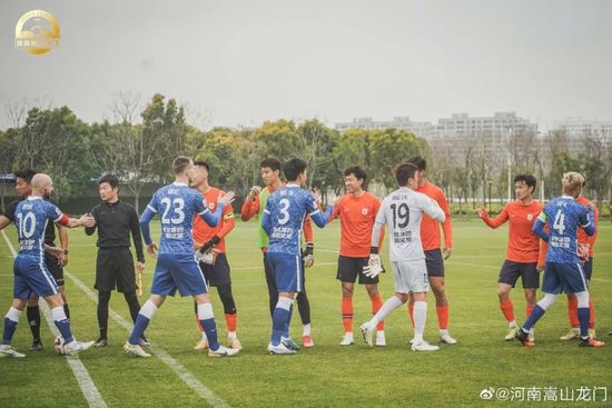 欧美丰满大乳大屁在线观看股